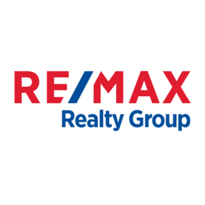 The Robin Cavallaro Group of RE/MAX Realty Group