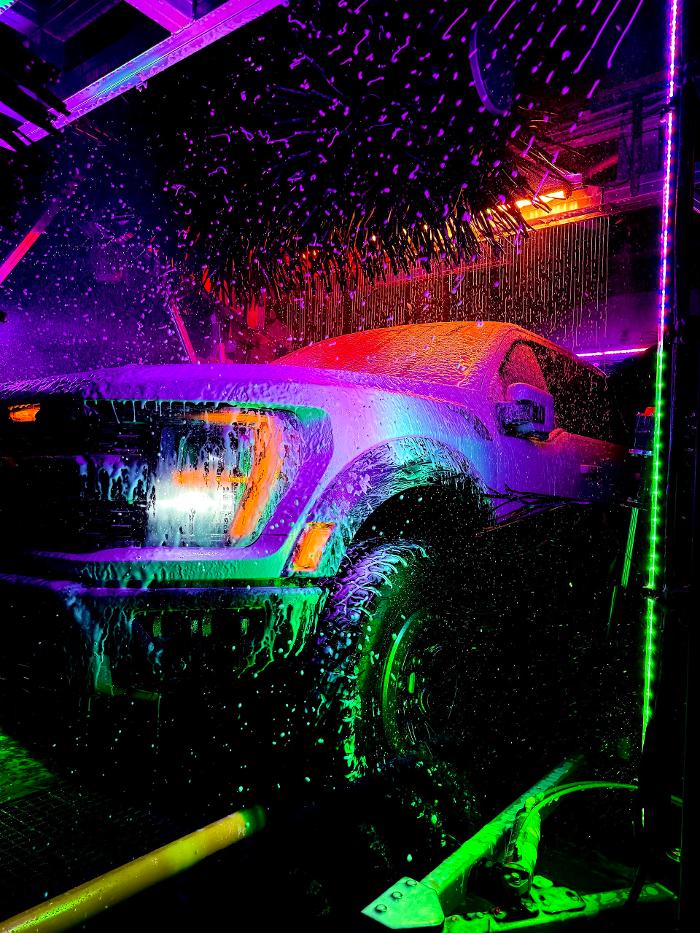 Heroes Car Wash Image
