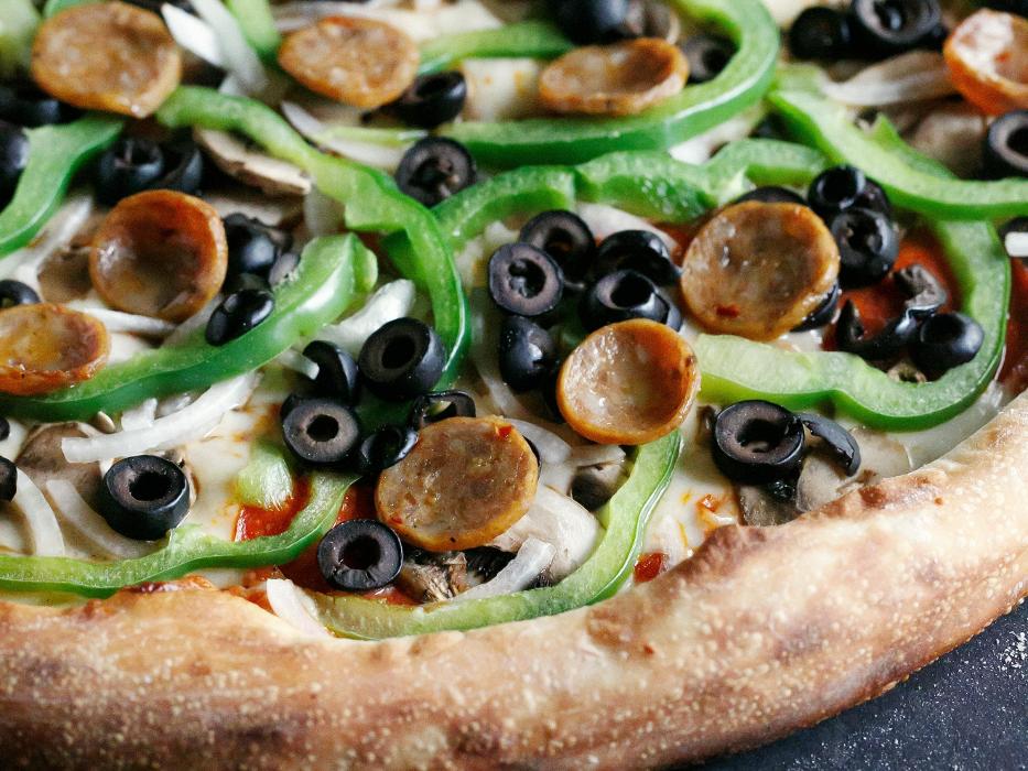 Dewey's Pizza - Covington Image