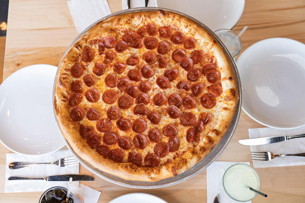 Dewey's Pizza - Fairlawn Image