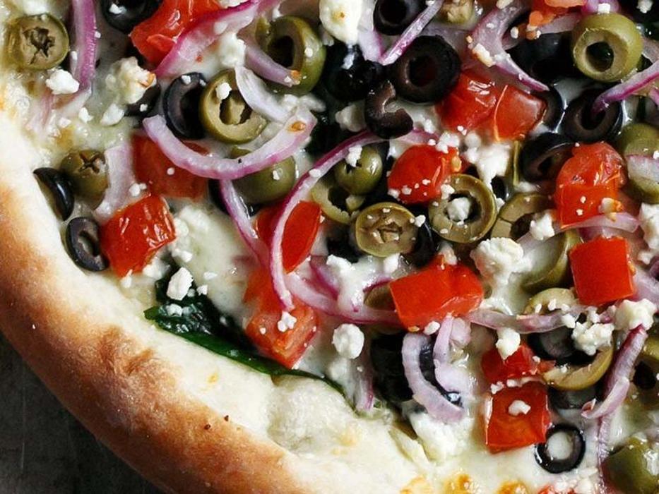 Dewey's Pizza - Fairlawn Image