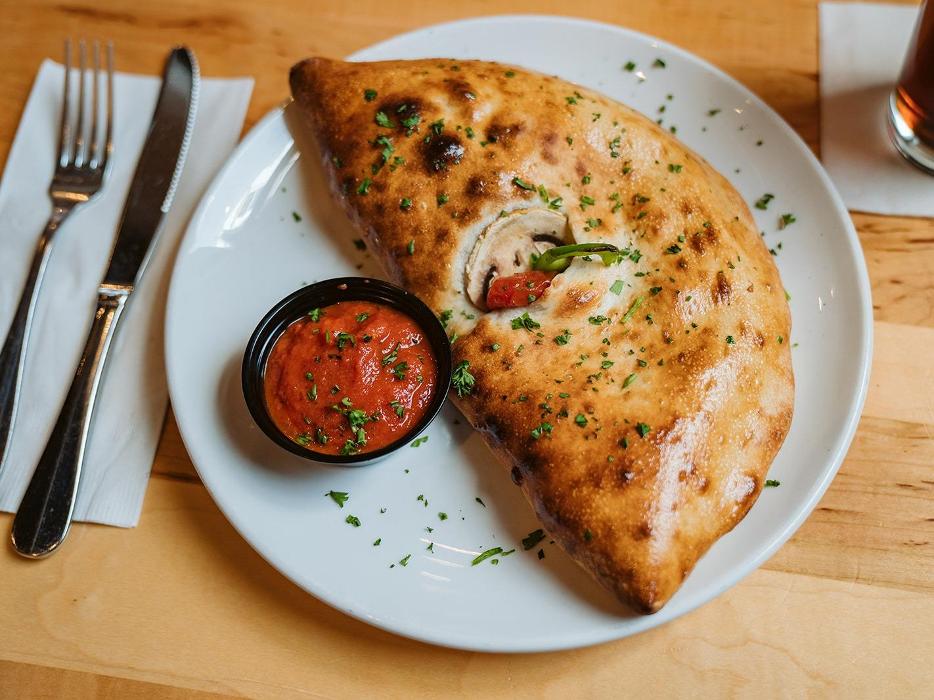 Dewey's Pizza - Ellisville Image