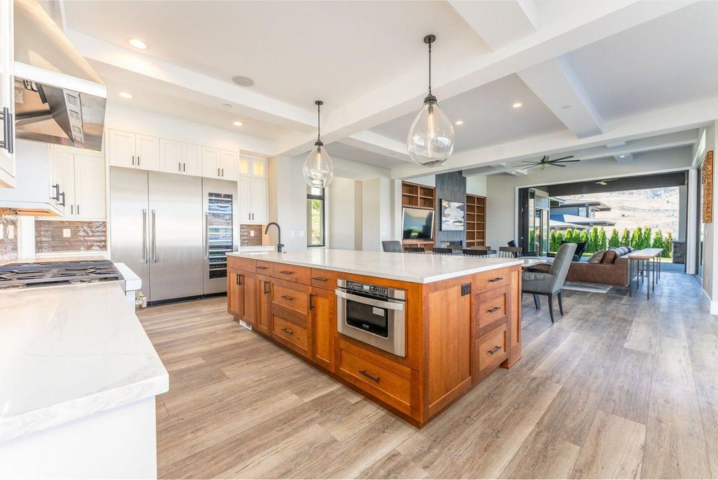 Panoramic Doors - Denver Image