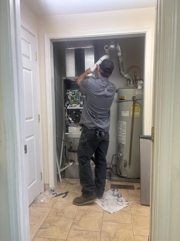 Home Team Heating & Cooling LLC Image