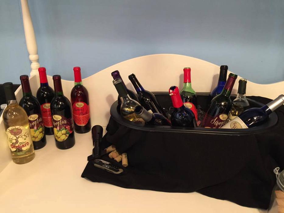 Ridgewood Winery on Daffodil Hill Farm Image