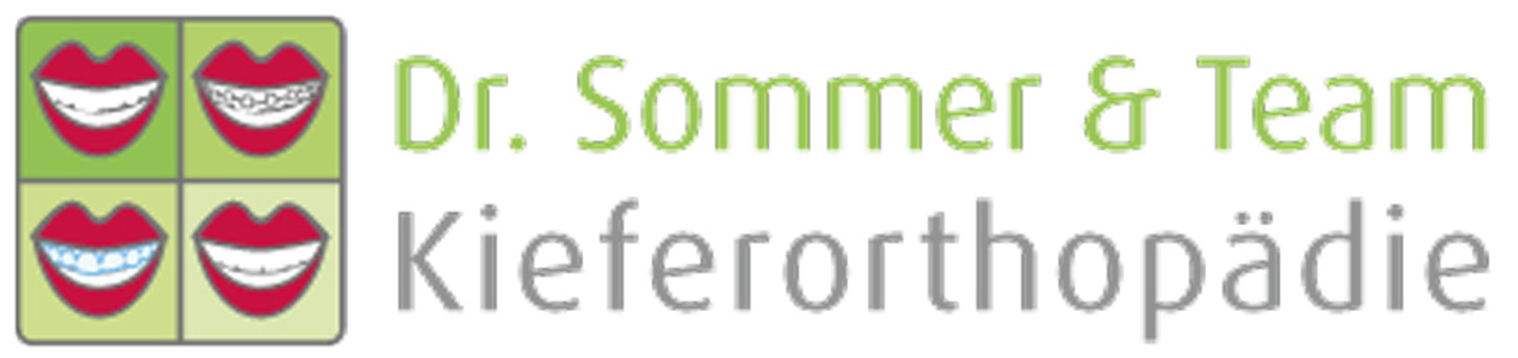 Kieferorthopädie Brüggen | Dr. Sommer & Team in Brüggen