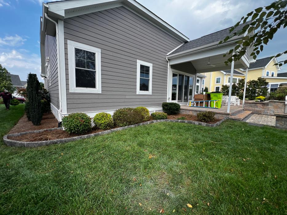 Alex Landscaping LLC Image