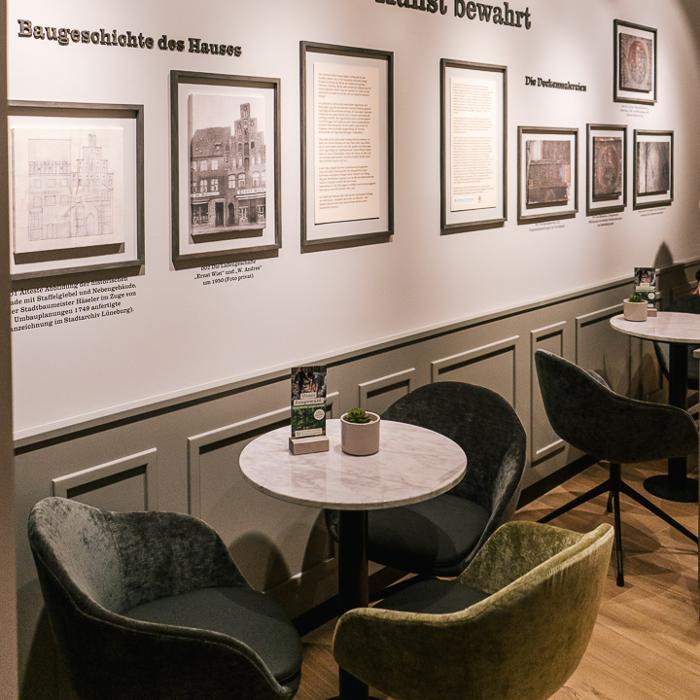 Junge Die Bäckerei., Am Sande in Lüneburg