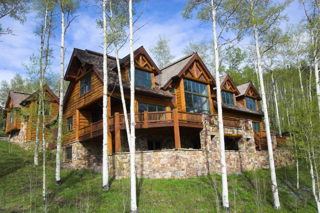 Luxury mountain home