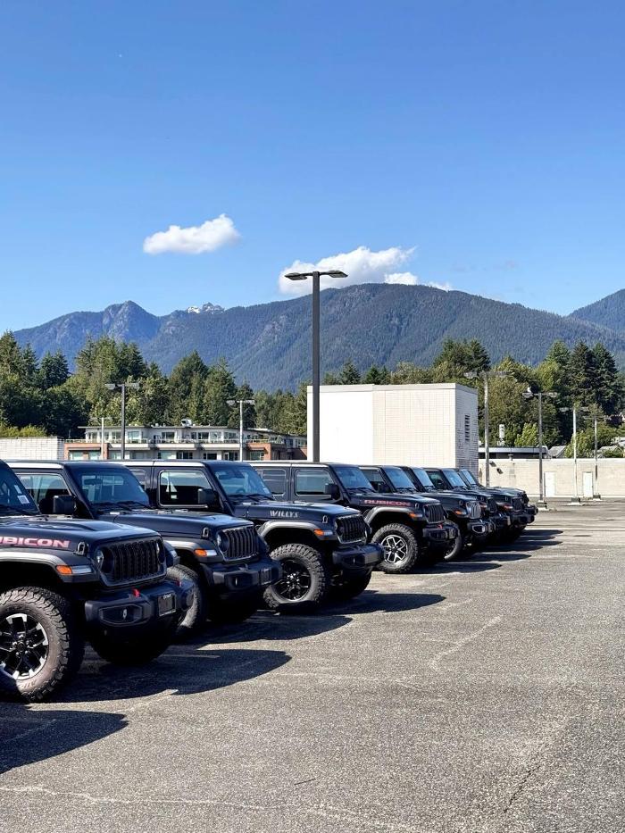 Lions Gate Chrysler Dodge Jeep Ram