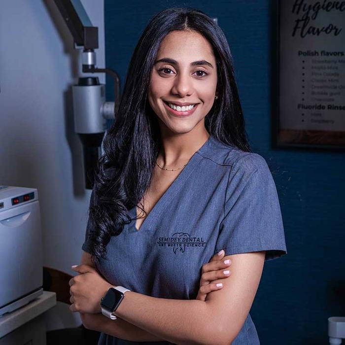 Semidey Dental Image