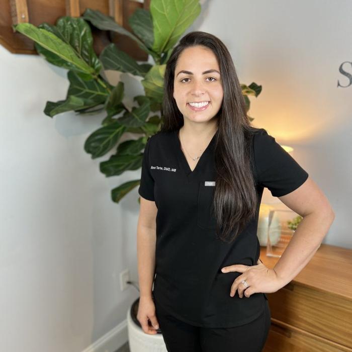 Semidey Dental Image