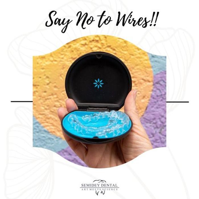 Semidey Dental Image