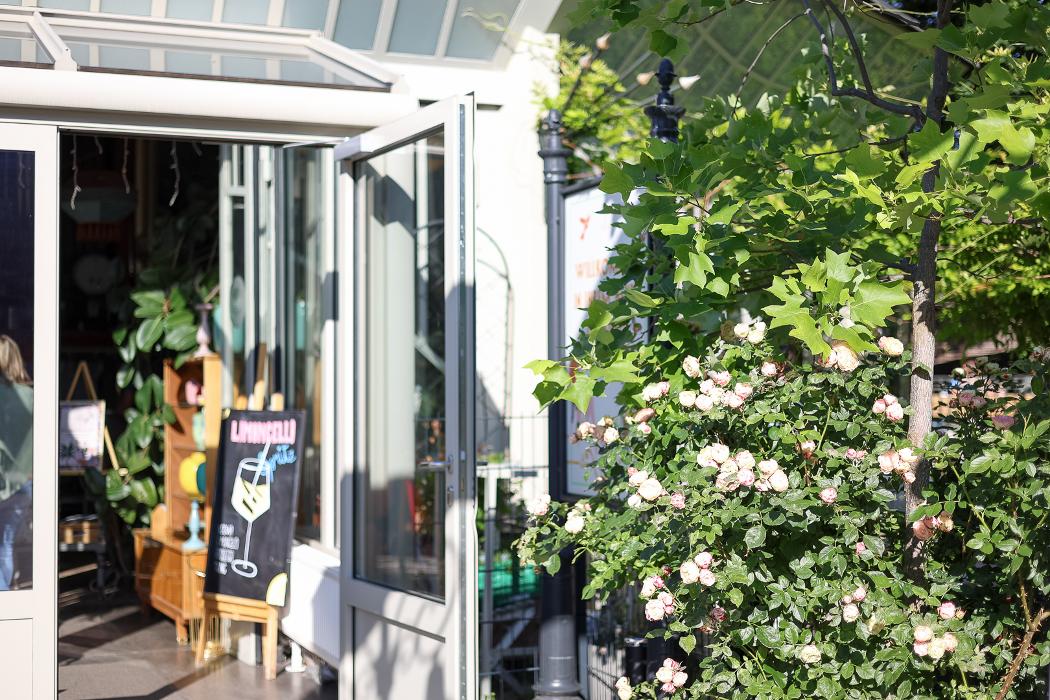 Ponykarussell - Das Café, Karl-Kolarik-Weg in Wien