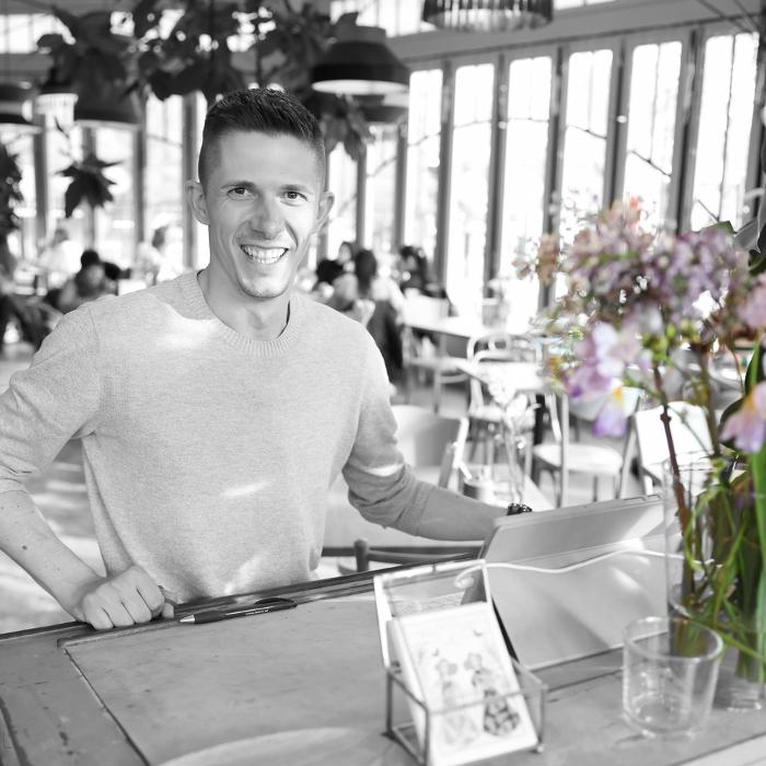 Ponykarussell - Das Café, Karl-Kolarik-Weg in Wien