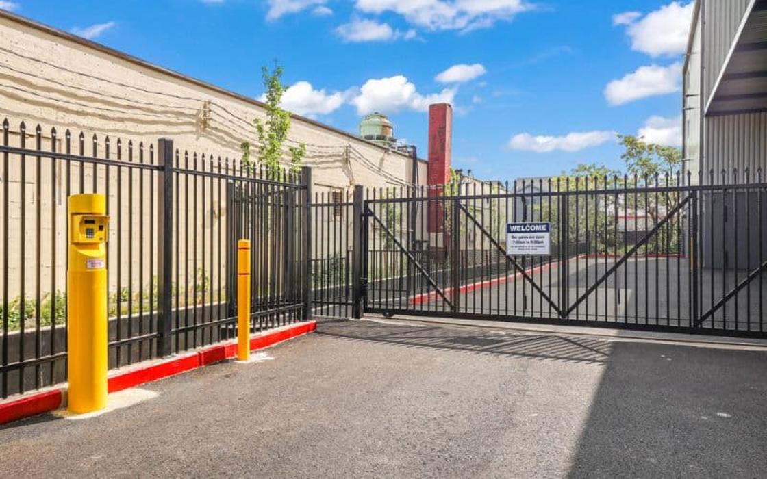 West Coast Self-Storage Halsey Image