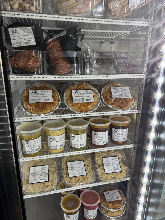 Dutch Hill Farm Market & Meat Shoppe