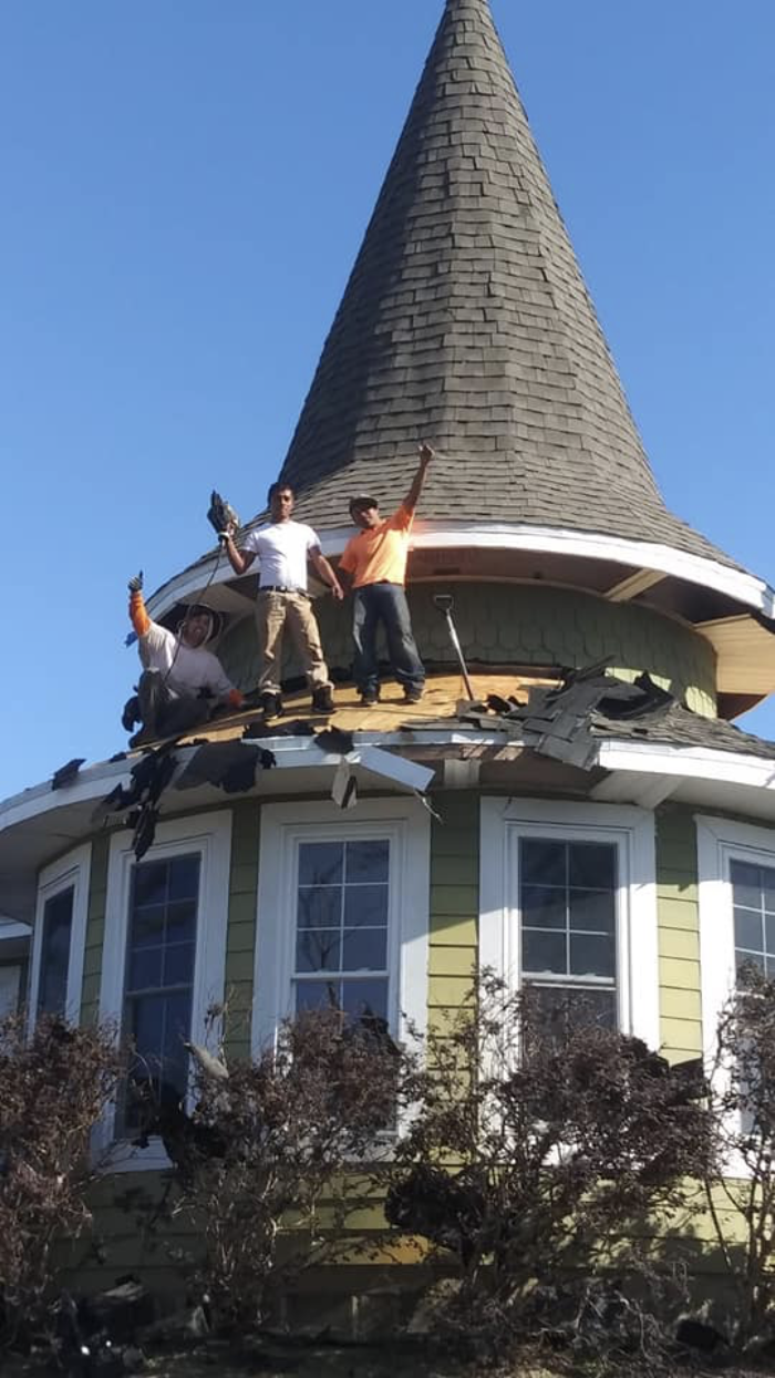 Local Roofing Contractor LLC Image