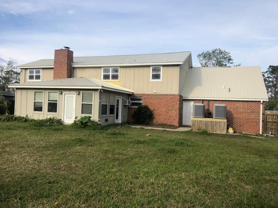 Local Roofing Contractor LLC Image