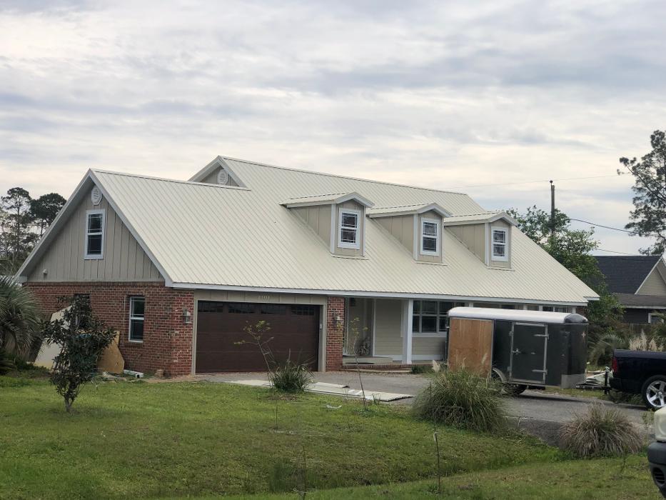 Local Roofing Contractor LLC Image