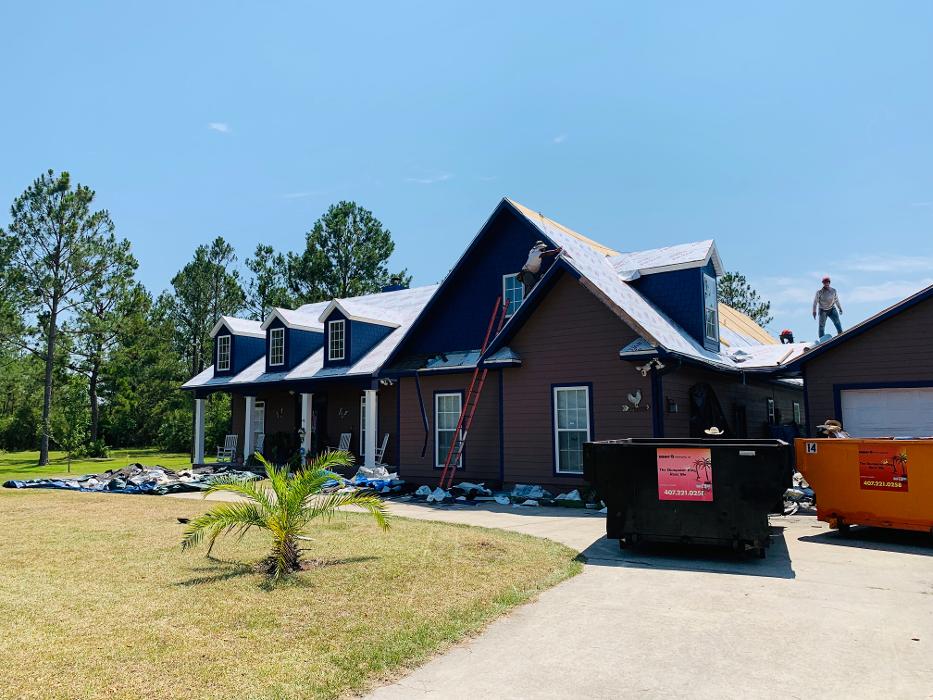 Local Roofing Contractor LLC Image