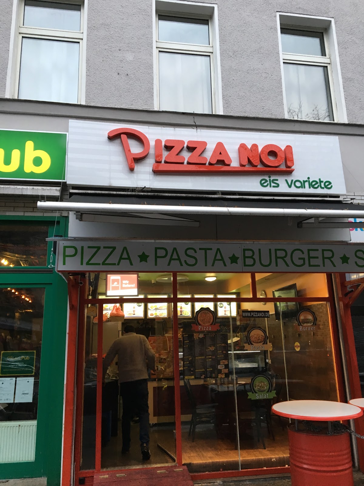 Fotos de Pizza Noi Eis Variete Fotos de Pizza Noi Eis Variete