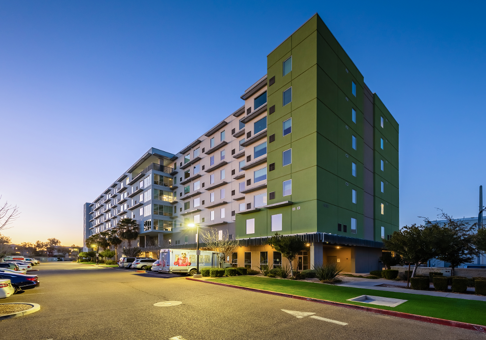 Silver Birch of Midtown Logo