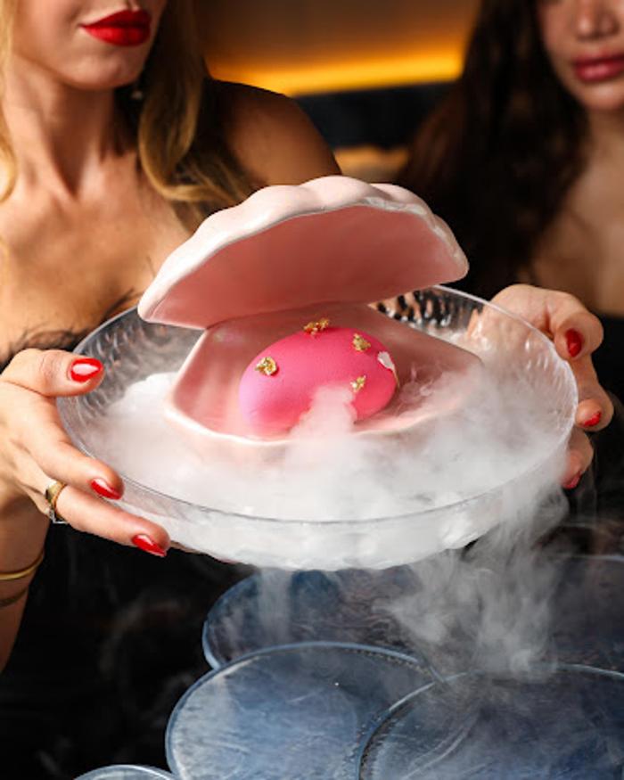 The Eye Restaurant Lounge Image