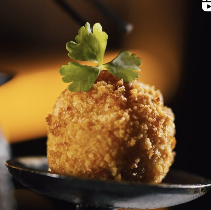 The Eye Restaurant Lounge Image