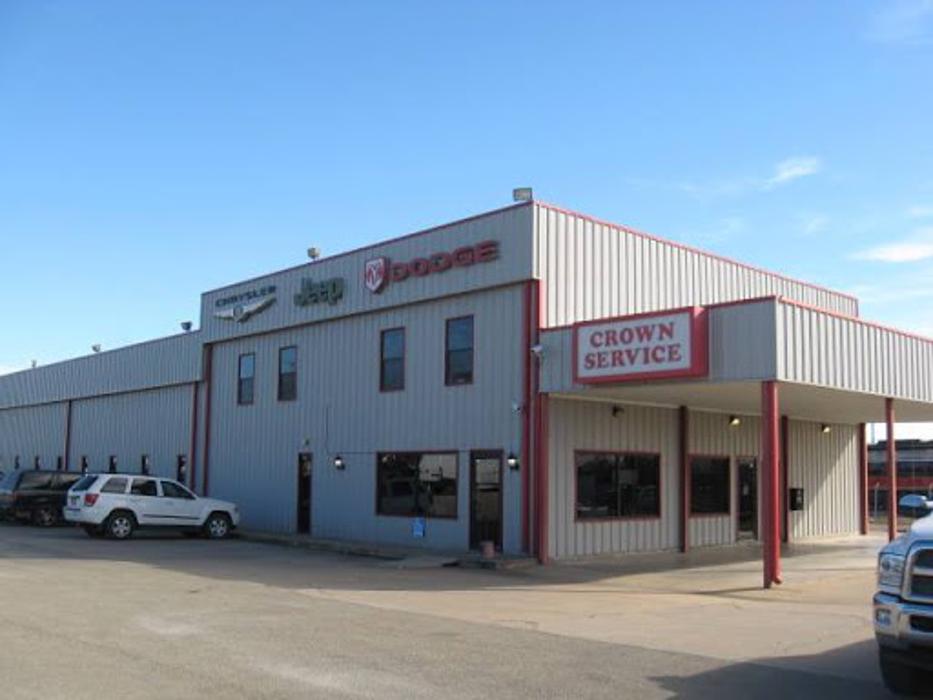 Crown Auto World Bristow - Bristow, OK