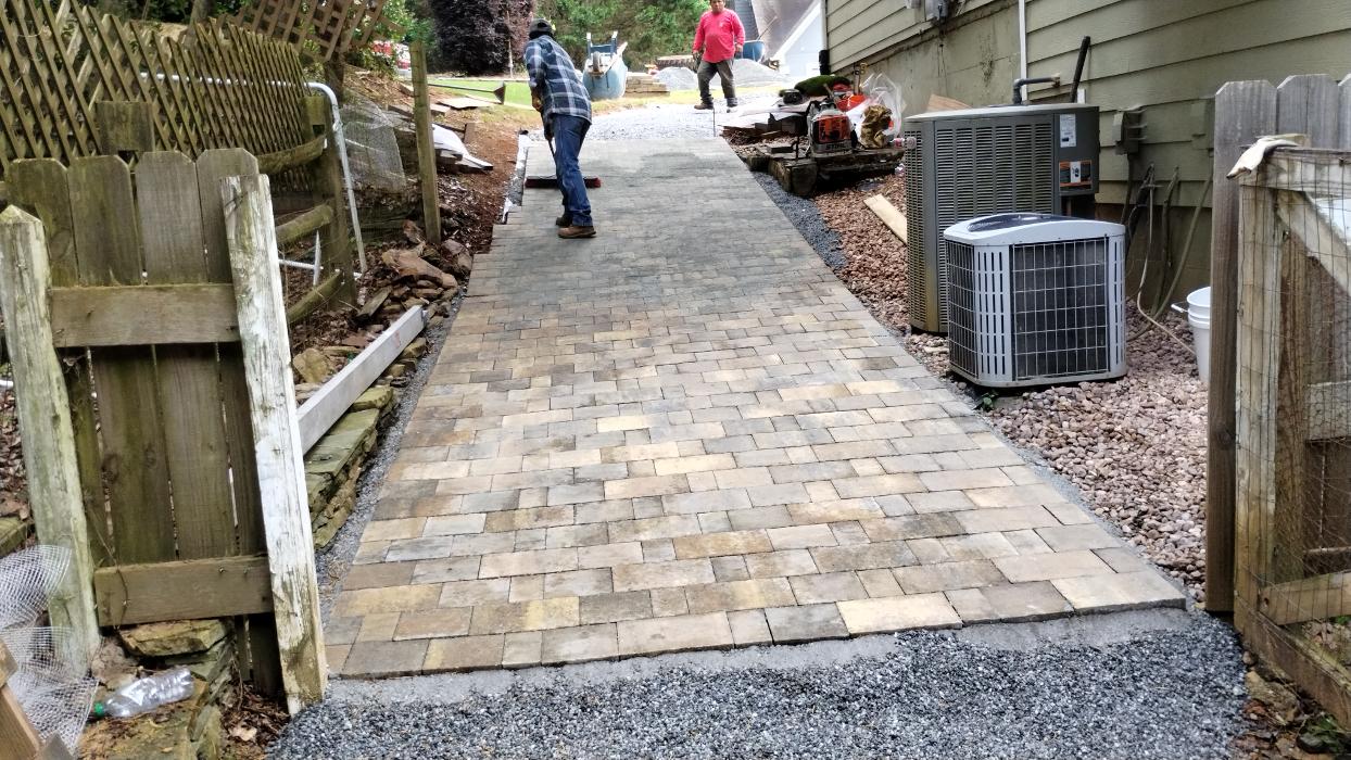 Landscaping Concepts and Retaining Wall Inc Image