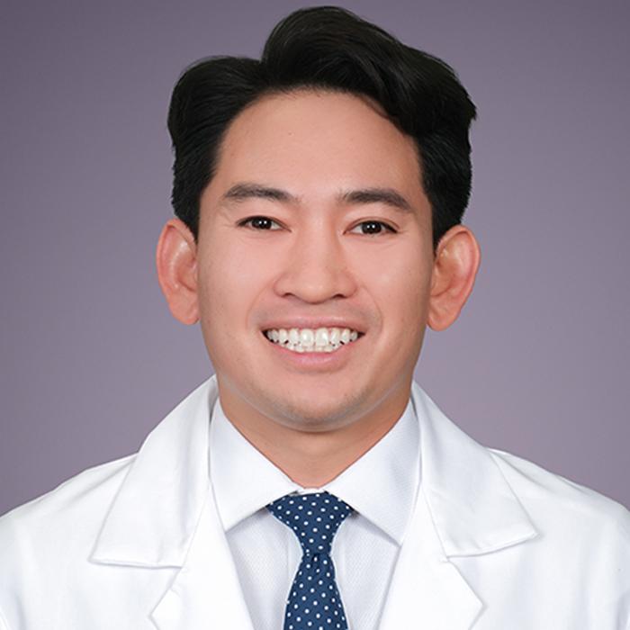 Darwin L Roman, MD