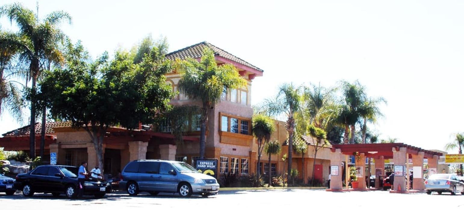 Downey Car Care Center Image