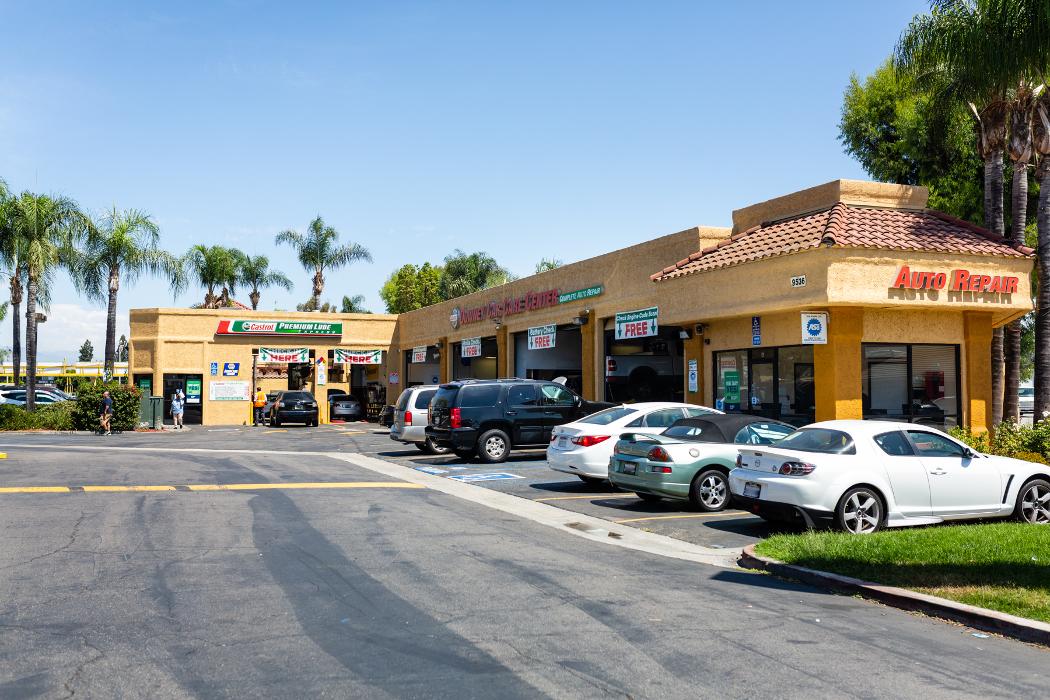Downey Car Care Center Image