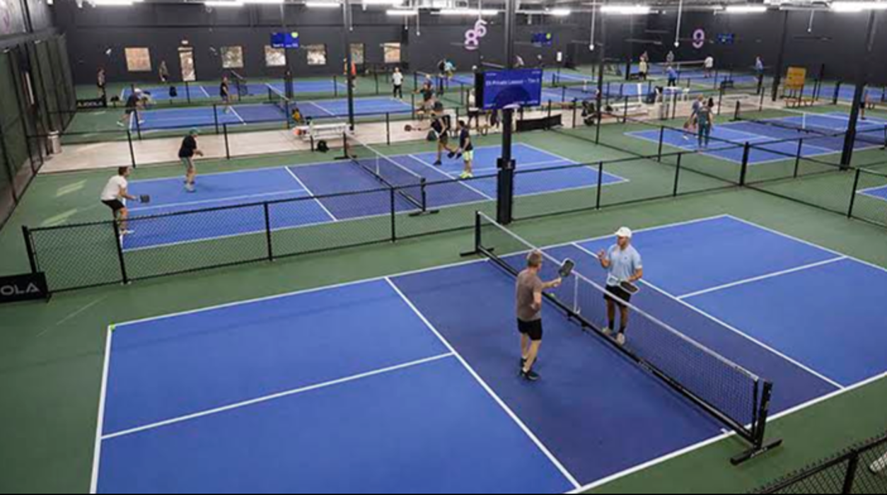 Zero Zero Two Pickleball