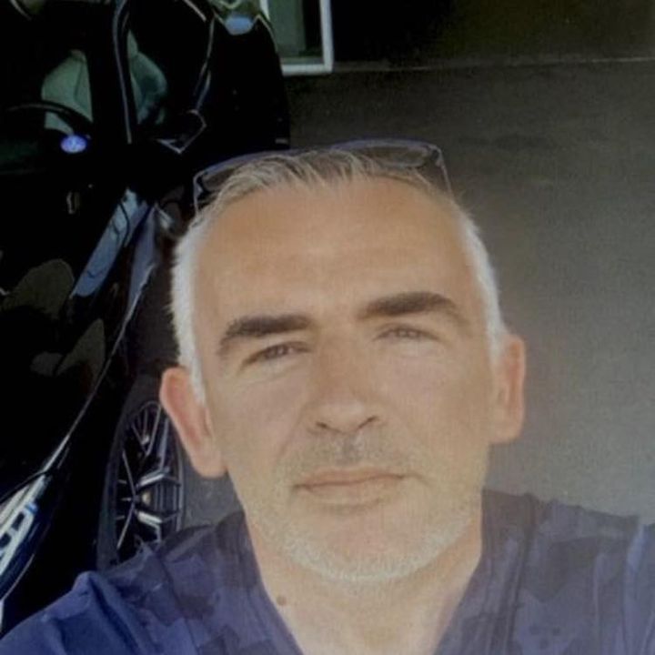EI Ballesteros Eric pièces et accessoires automobile, véhicule industriel (commerce)