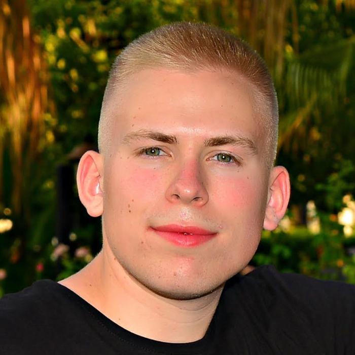 ERGO Versicherung Lukas Zeidler, Leipziger Straße in Bitterfeld-Wolfen