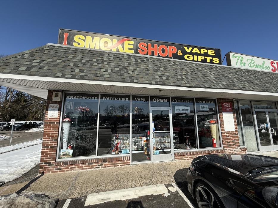 CoinFlip Bitcoin ATM - i Smoke Shop (Springfield) Image