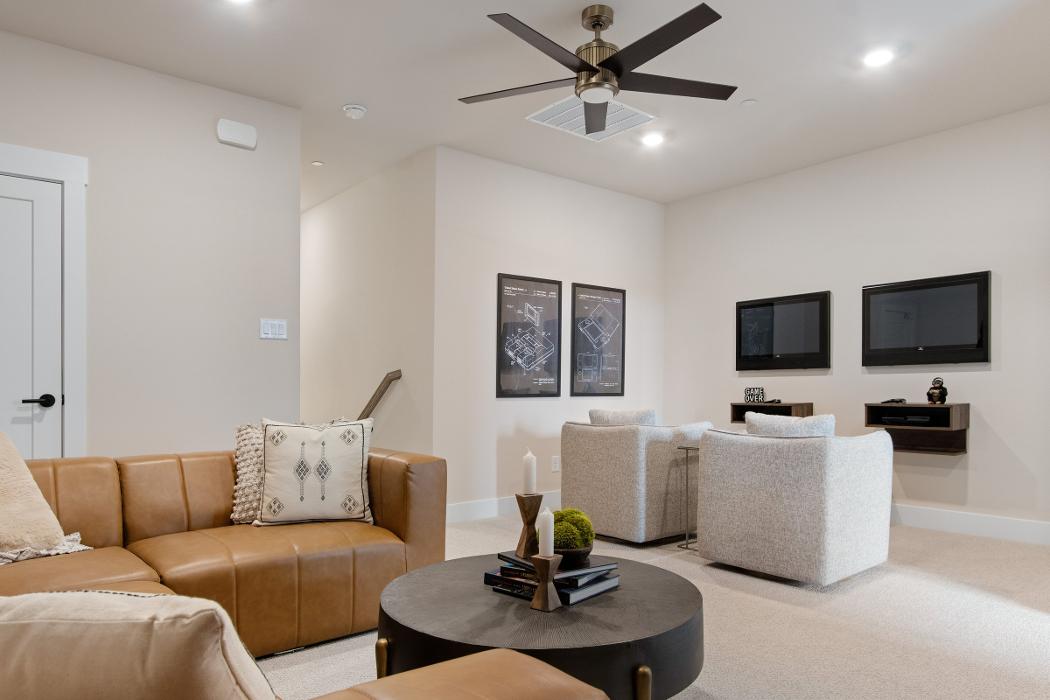 Grenadier Homes - Cottonwood Creek Villas Image