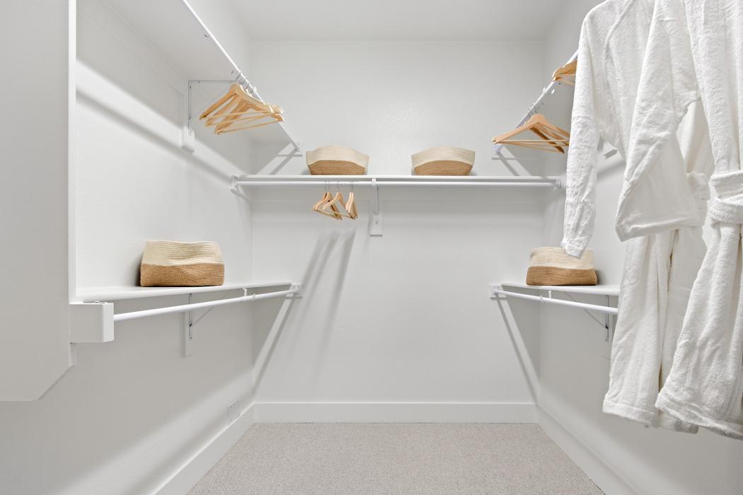 Grenadier Homes - Cottonwood Creek Villas Logo