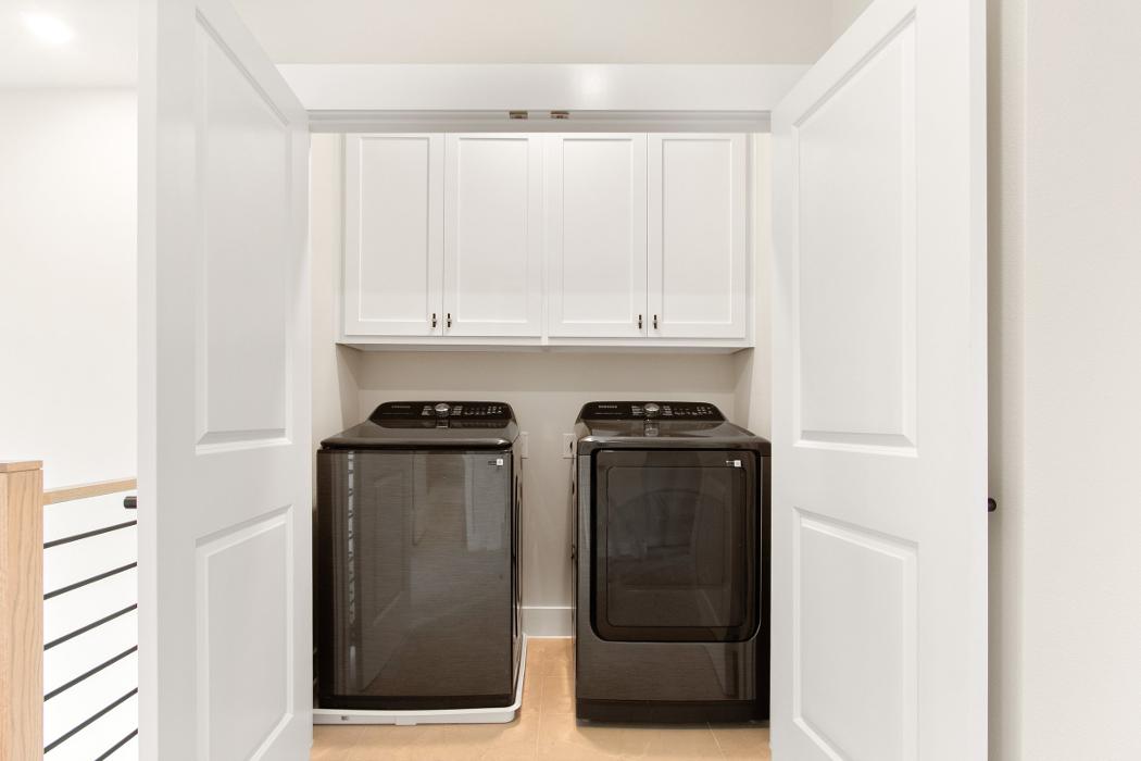 Grenadier Homes - Ten Mile Creek Townhomes Image