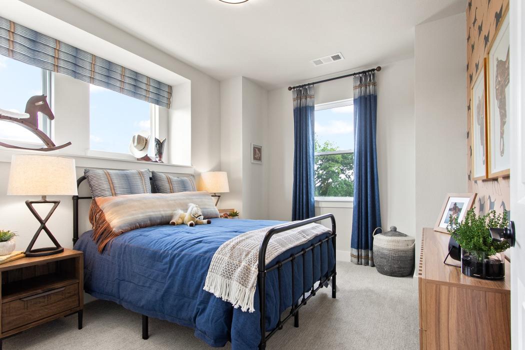 Grenadier Homes - Ten Mile Creek Townhomes Image