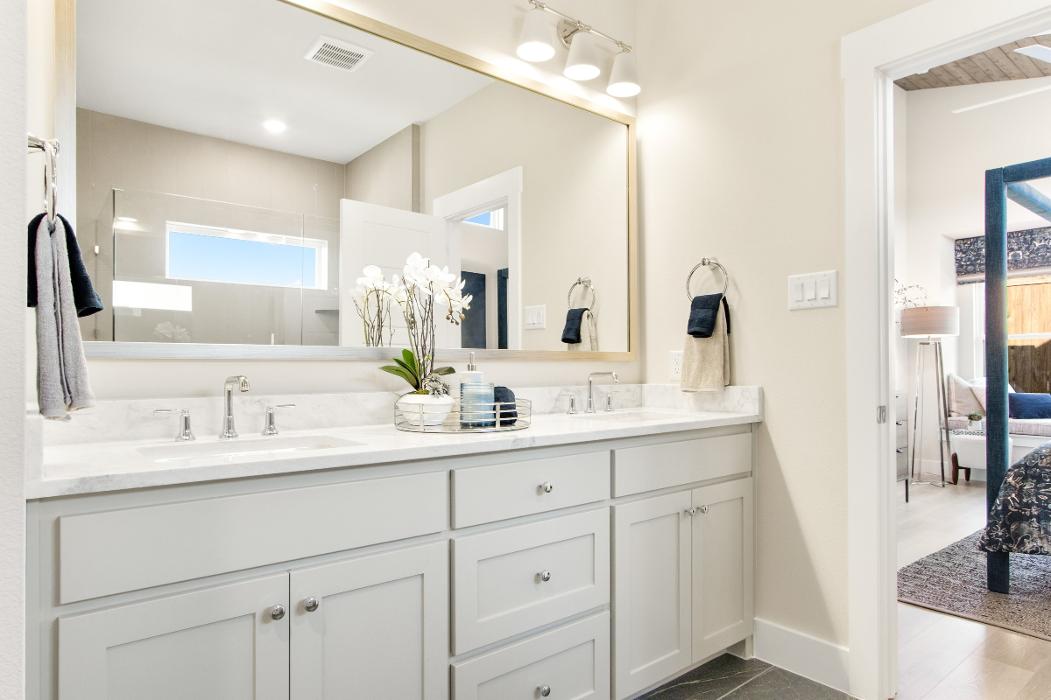 Grenadier Homes - Willow Grove Single Family Homes Image