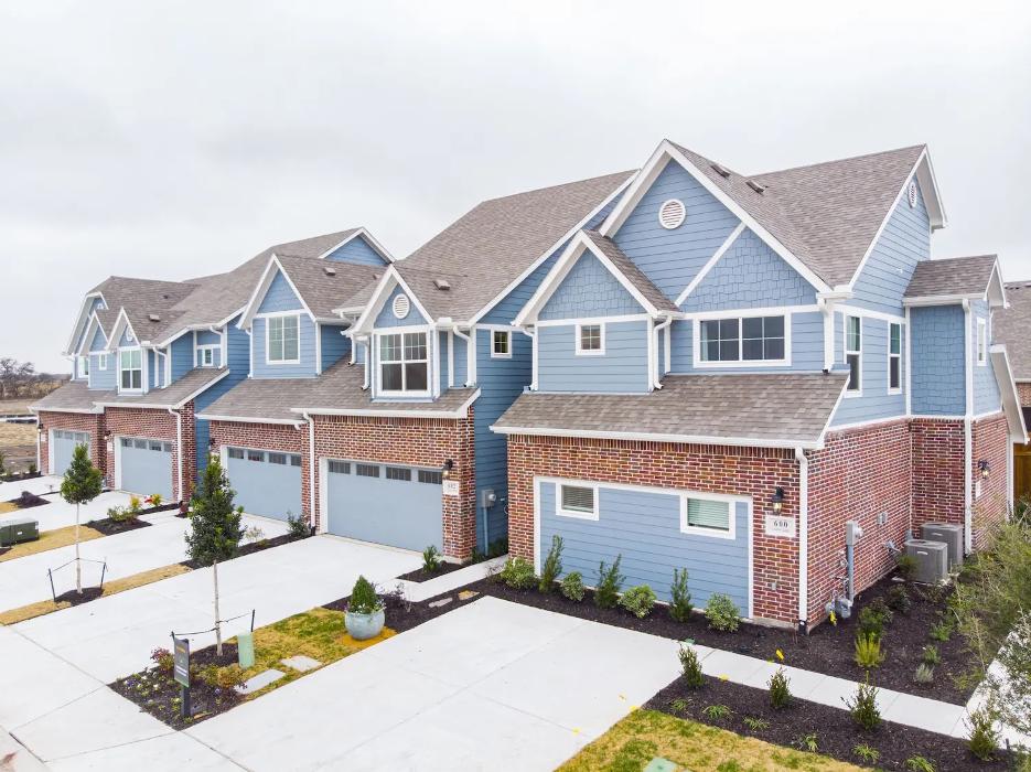 Grenadier Homes - Woodbridge Townhomes Image