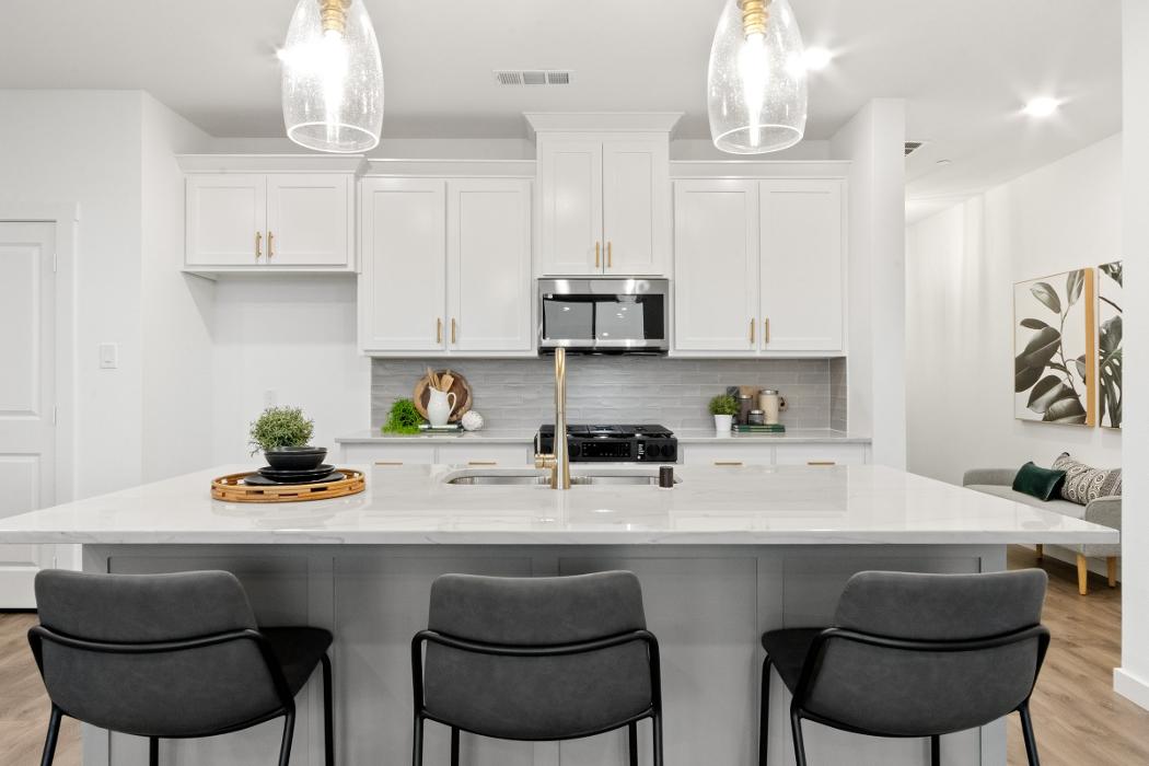 Grenadier Homes - Woodbridge Townhomes Image