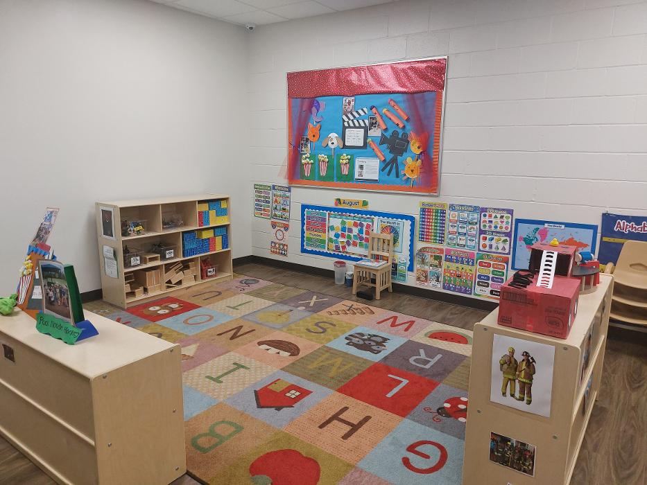 LeafSpring School at Cornelius Image