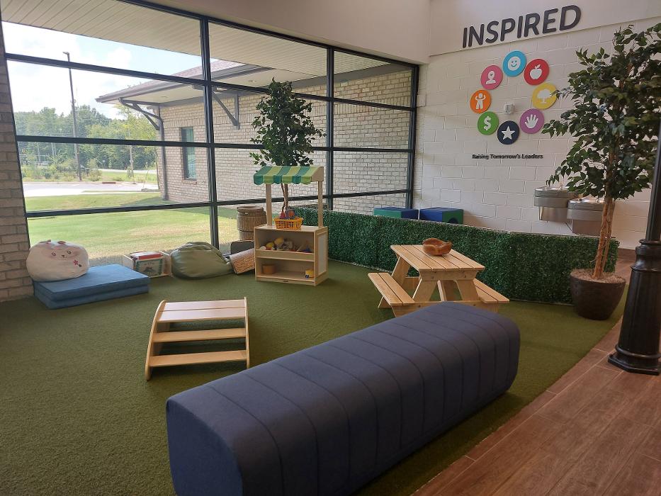 LeafSpring School at Cornelius Image