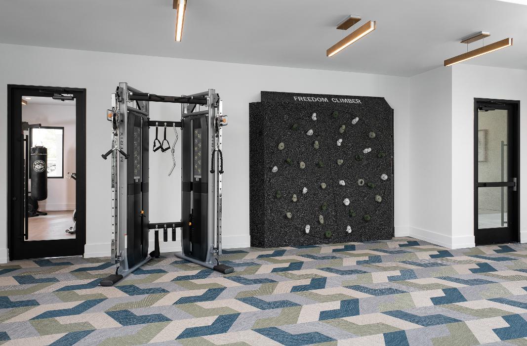 Cortland Arrowhead Summit Image