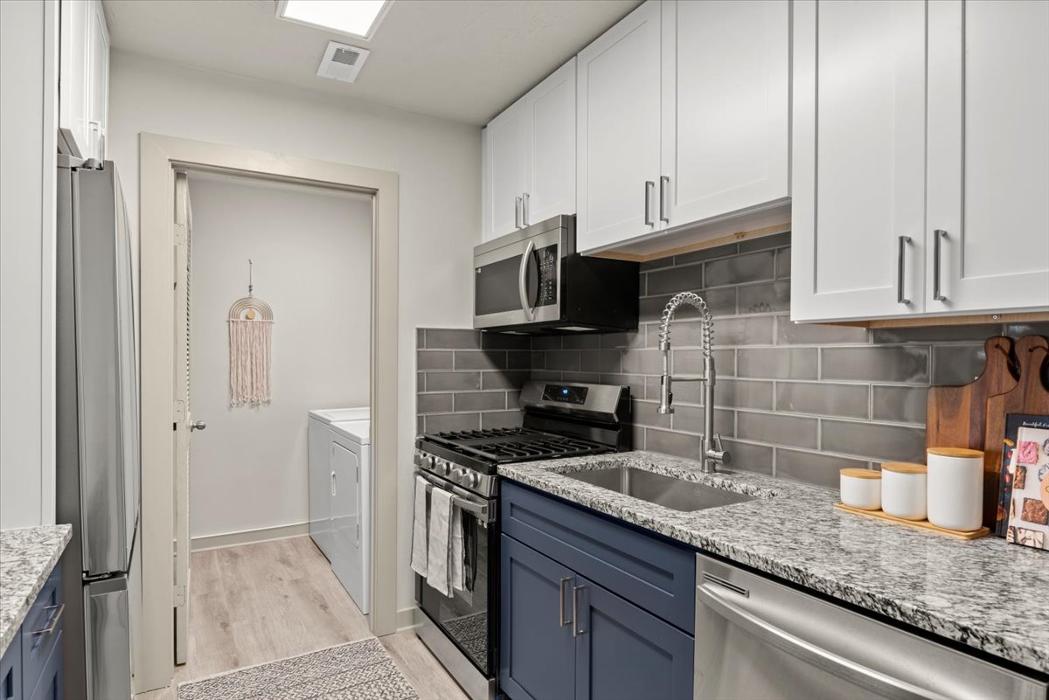 Cortland Park 83 Image