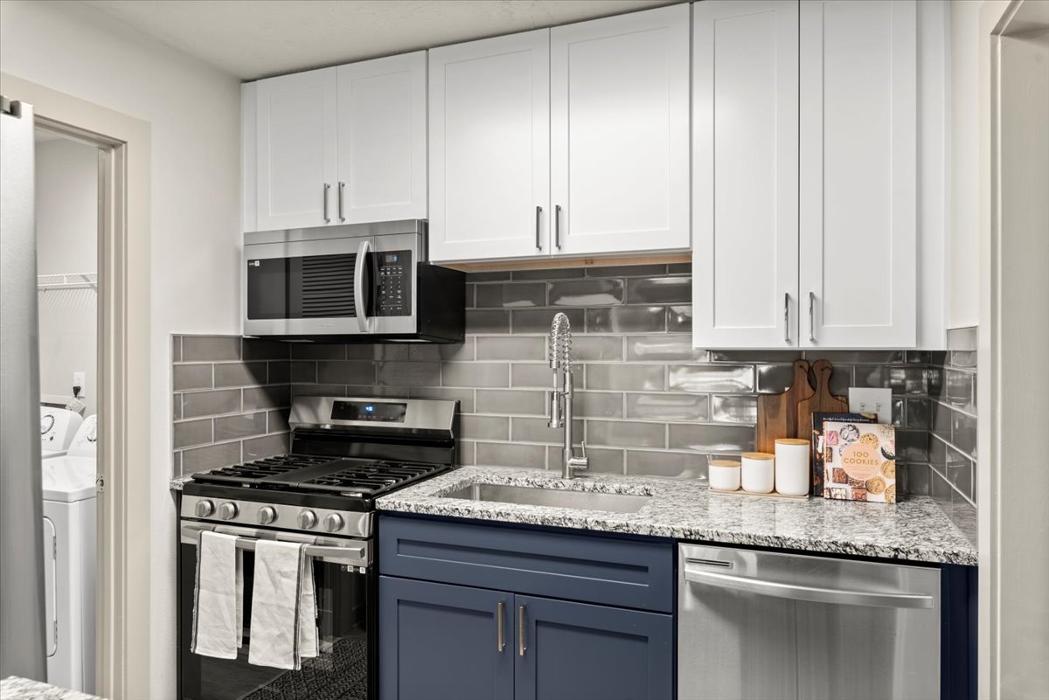 Cortland Park 83 Image